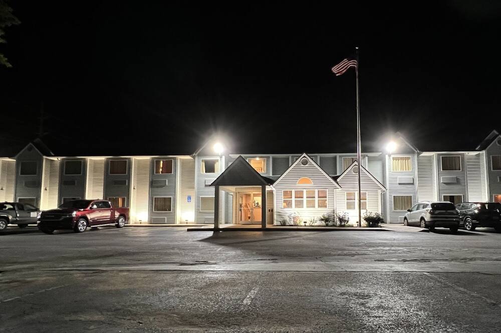 Photo of Outdoor in Ada