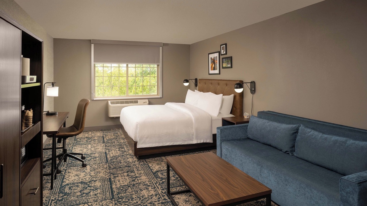 Photo of Bedroom in Schaumburg