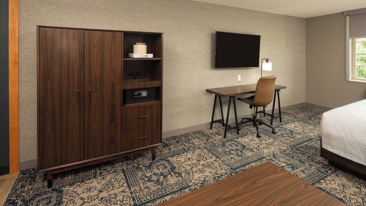 Photo of Bedroom in Schaumburg