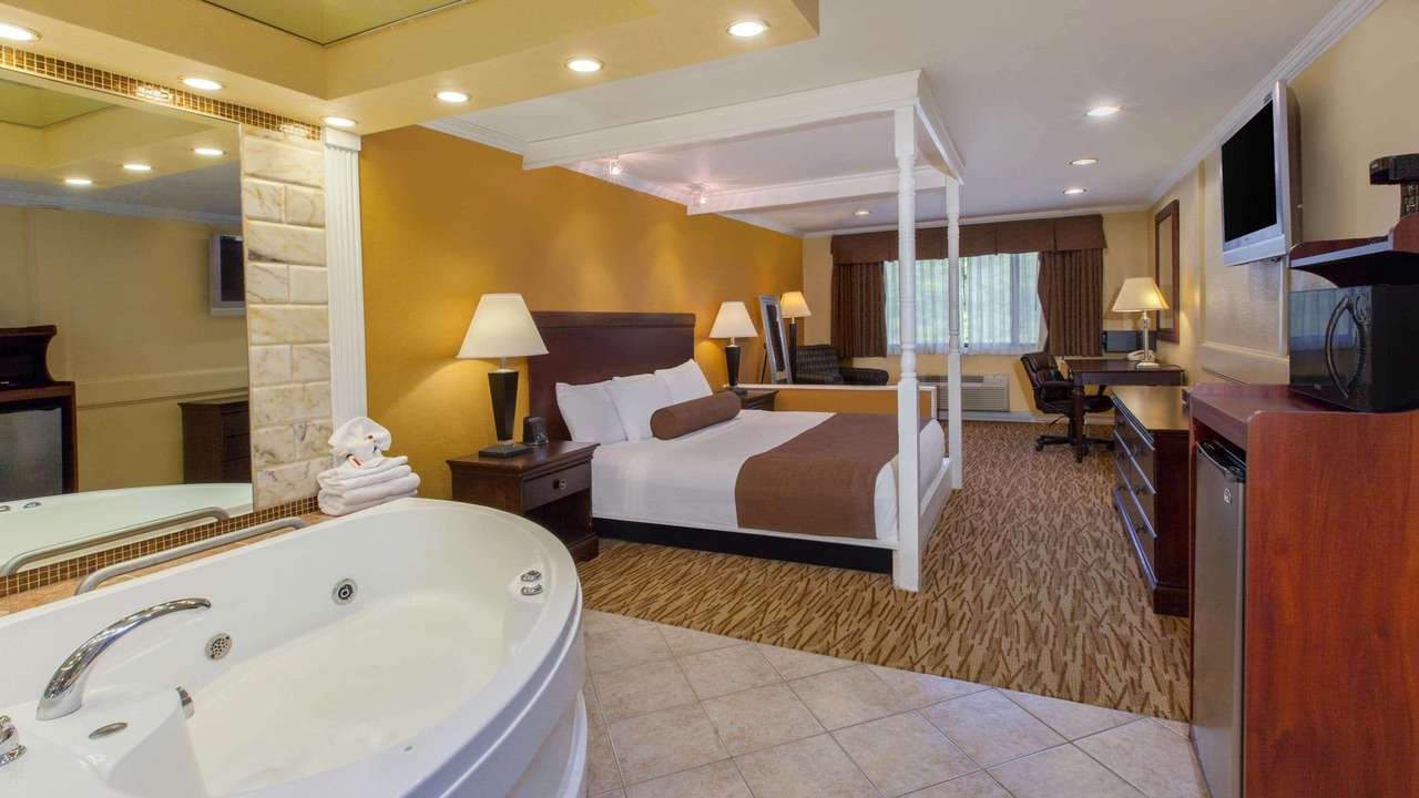 Photo of Livingroom in Pompton Plains