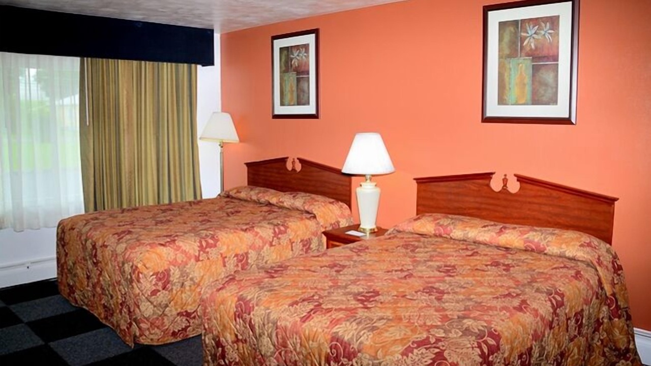 Photo of Bedroom in Luray