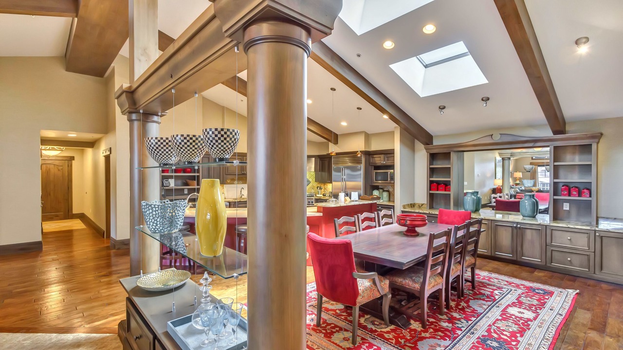 Photo of Livingroom in Deer Valley