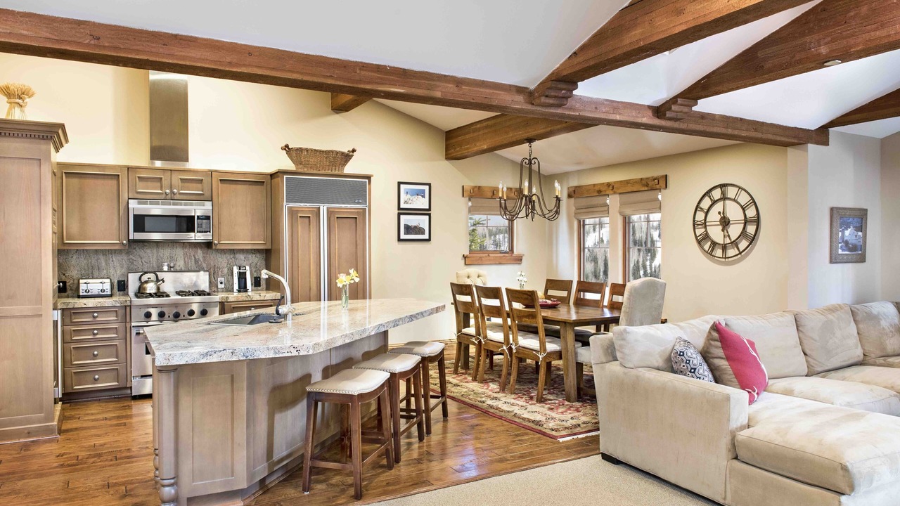 Photo of Livingroom in Deer Valley