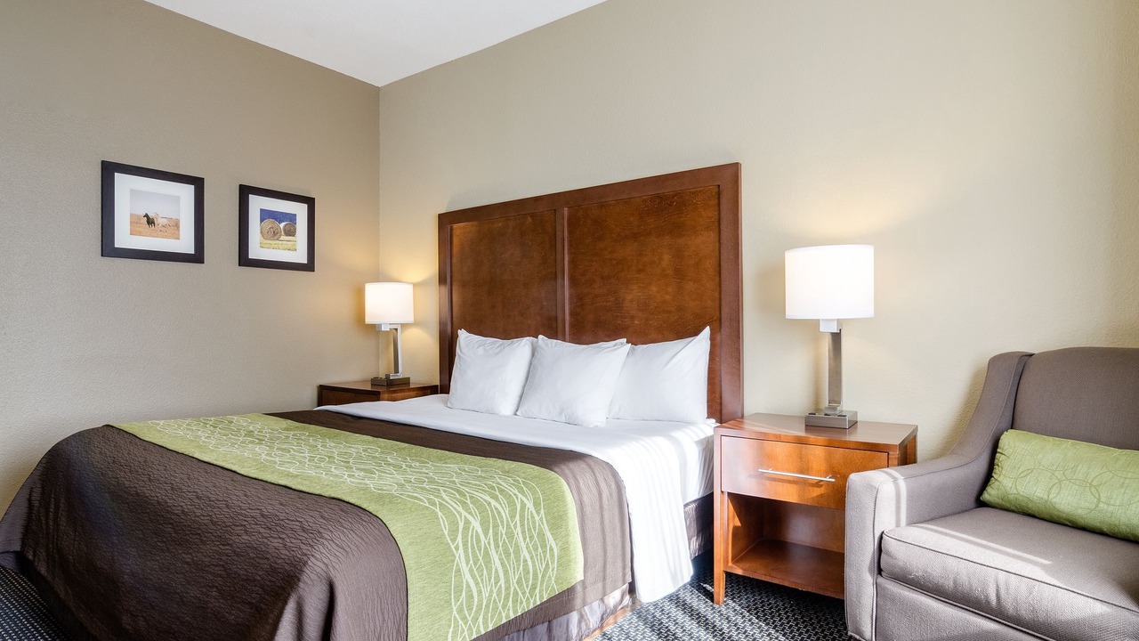 Photo of Bedroom in Garden City