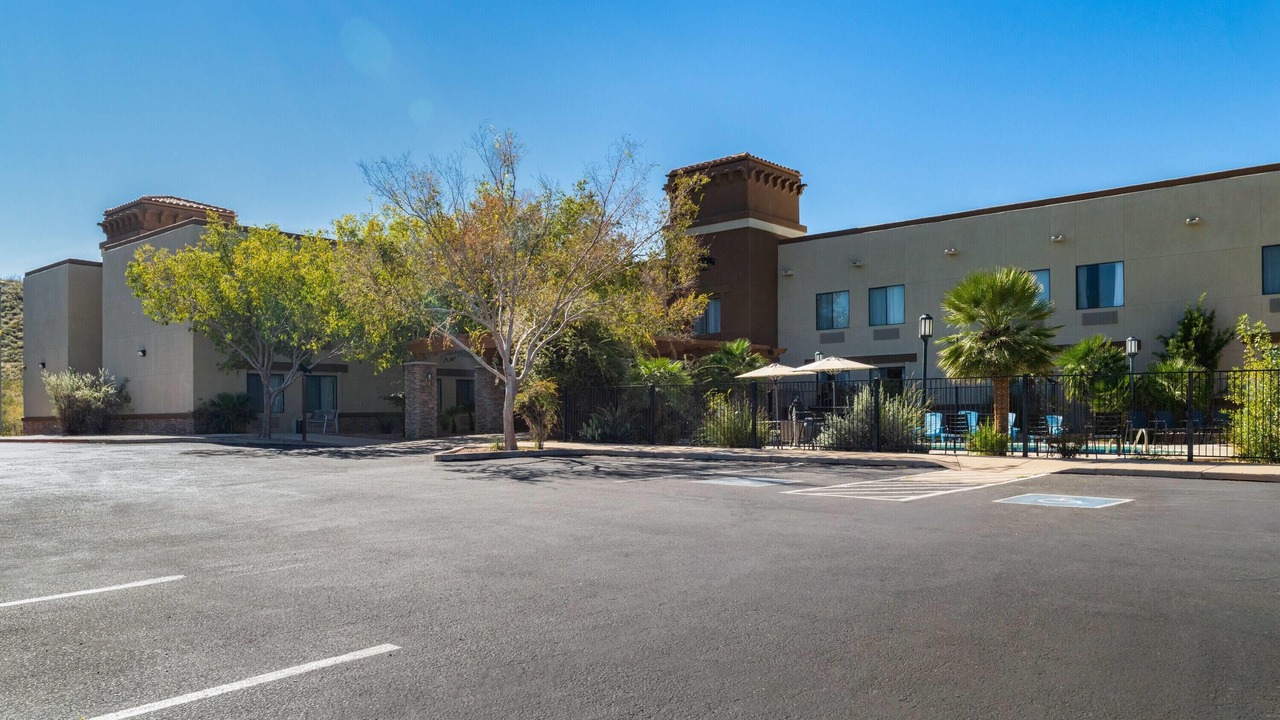 Photo of Outdoor in Tombstone