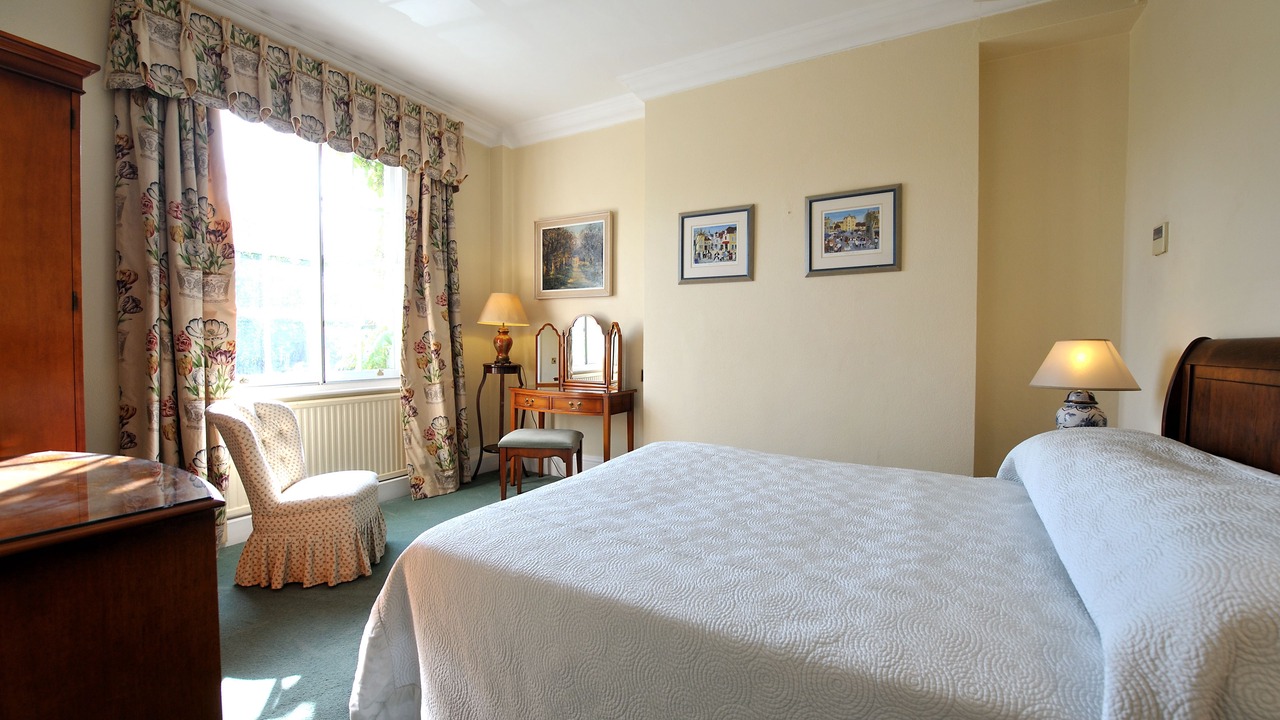 Photo of Bedroom in Sonning