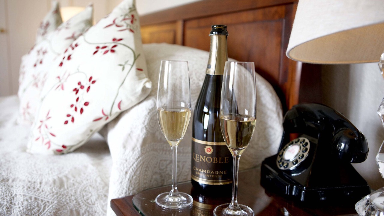 Photo of Bedroom in Sonning