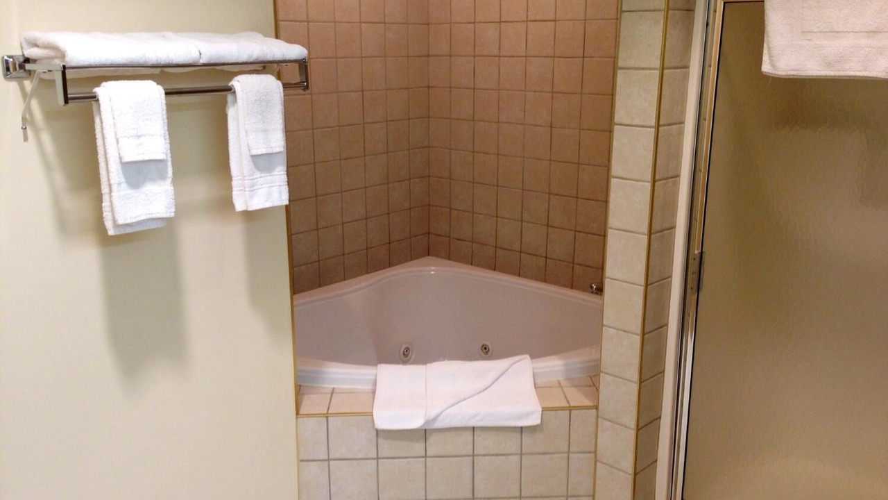 Photo of Bathroom in Ava