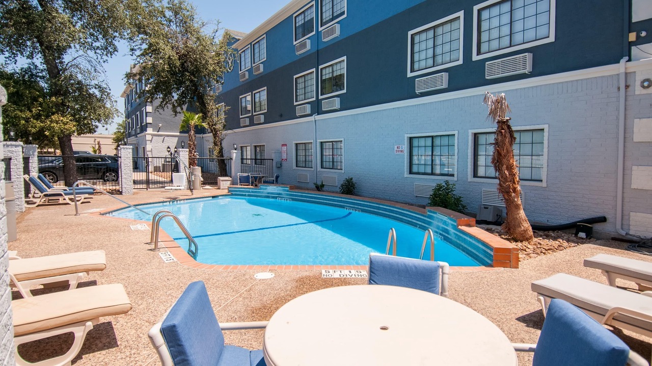 Photo of Outdoor in Hollywood Park