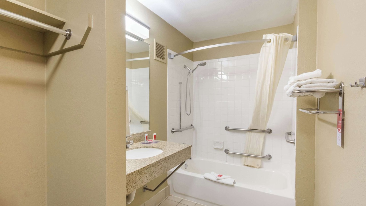 Photo of Bedroom in Mission