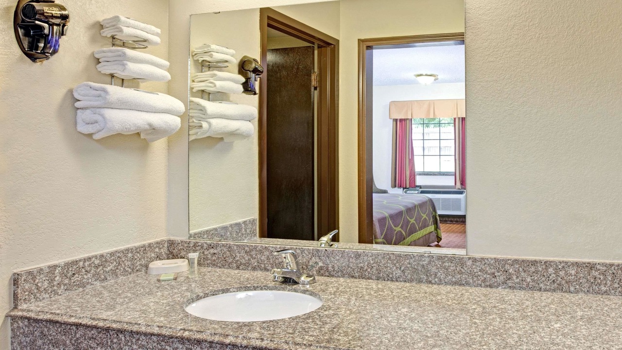 Photo of Bathroom in Shawnee