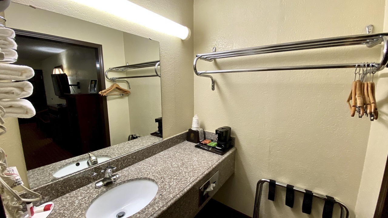 Photo of Bathroom in Shawnee