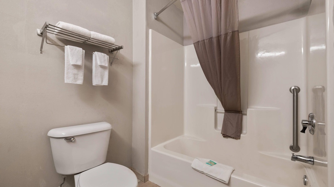 Photo of Bedroom in Tomahawk