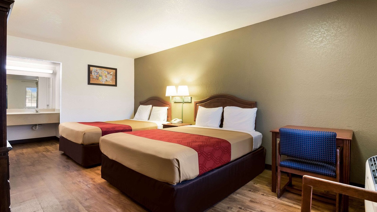 Photo of Bedroom in Bartlesville