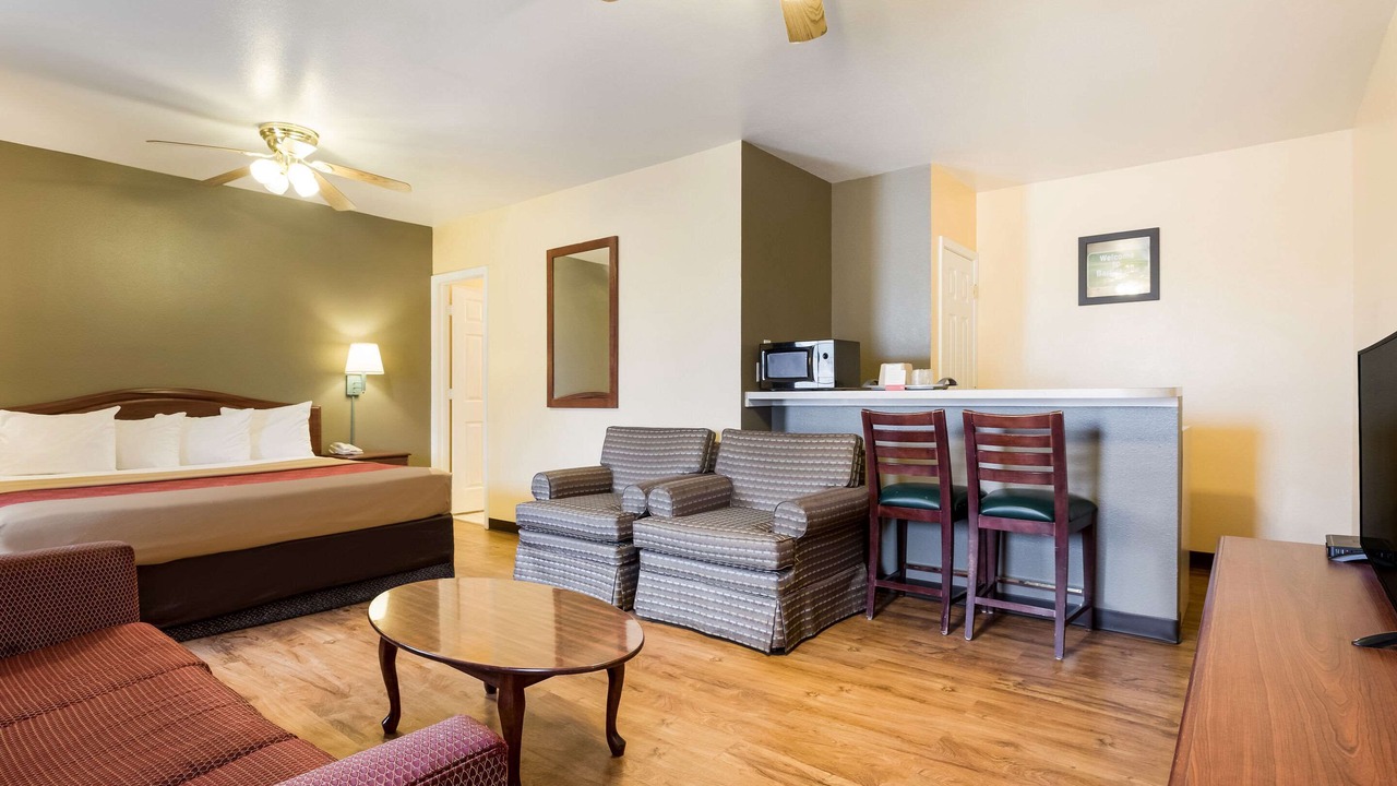 Photo of Bedroom in Bartlesville