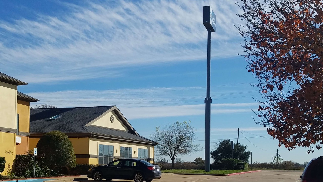 Photo of Outdoor in Madisonville