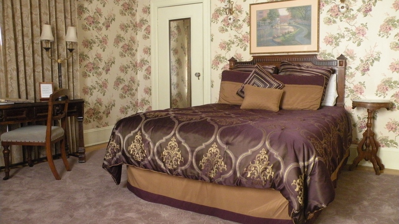 Photo of Bedroom in Pacific Heights