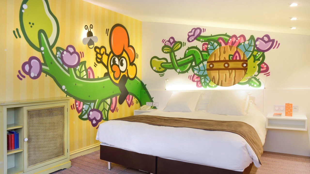 Photo of Bedroom in Chateaubernard