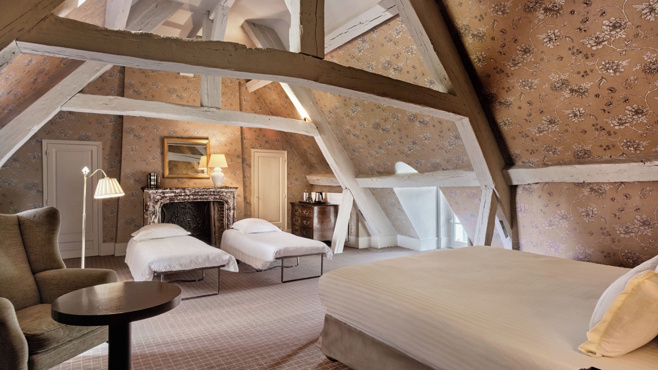 Photo of Bedroom in Villiers-le-Mahieu