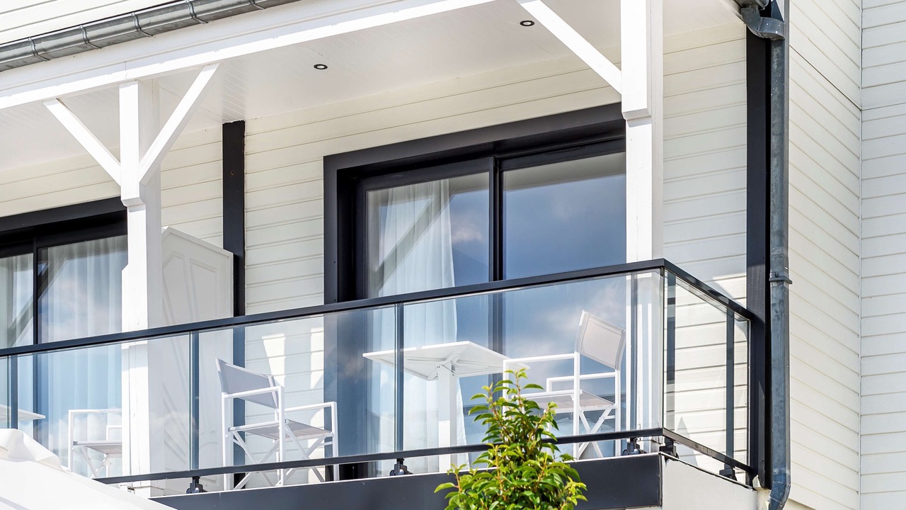 Photo of Patio Balcony in Anzin-Saint-Aubin