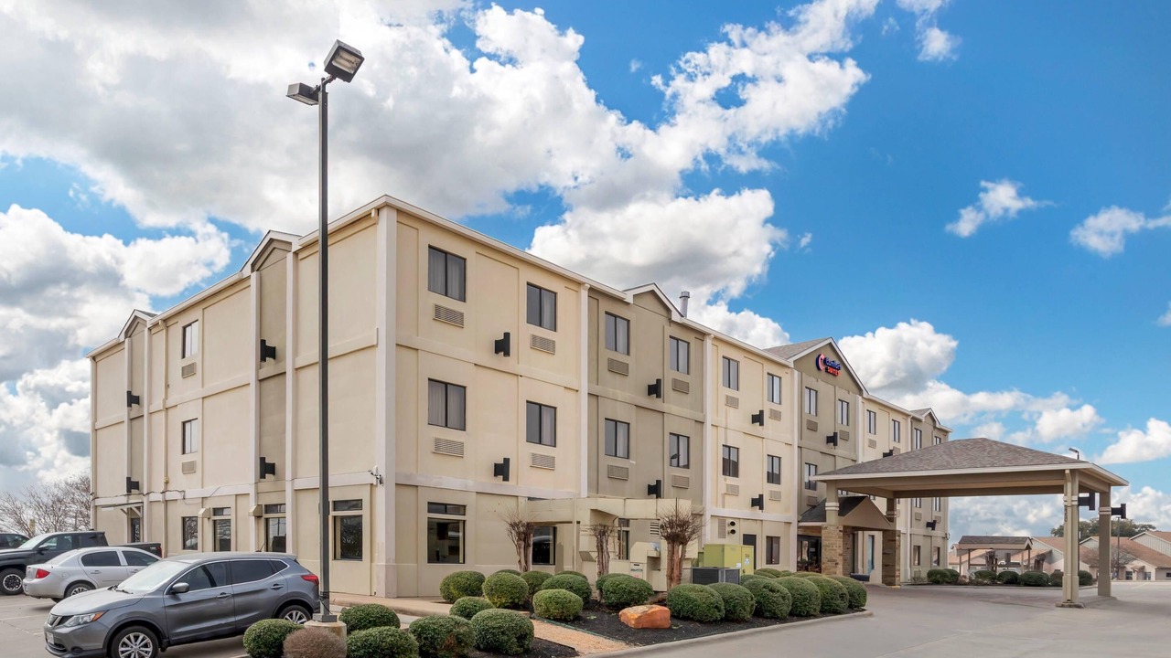 Photo of Outdoor in Brenham
