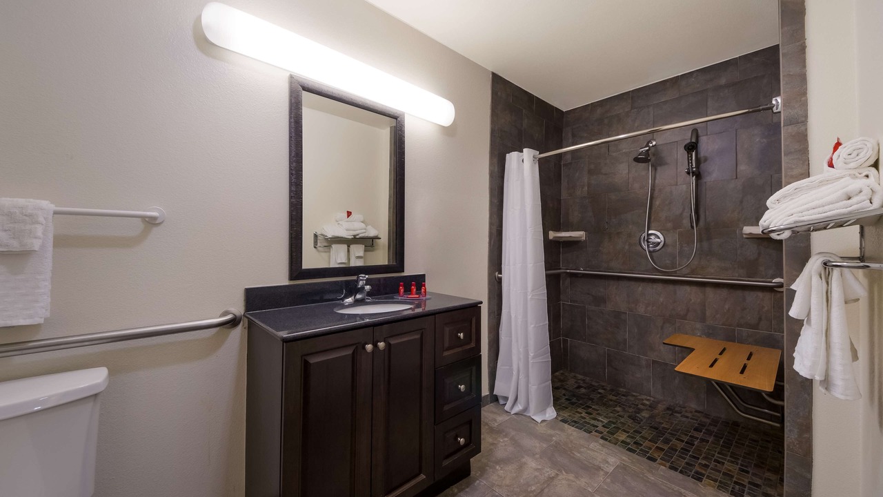 Photo of Bathroom in Falfurrias
