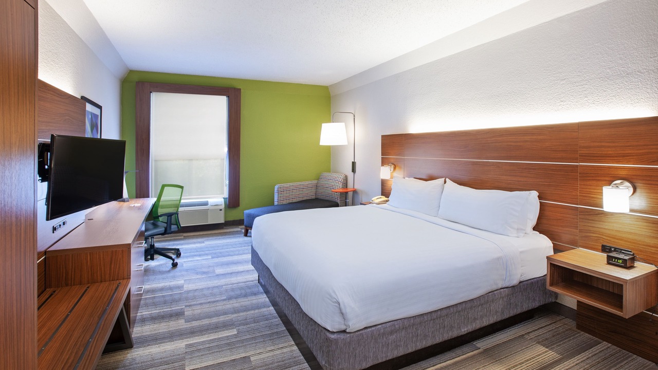 Photo of Bedroom in The Villages