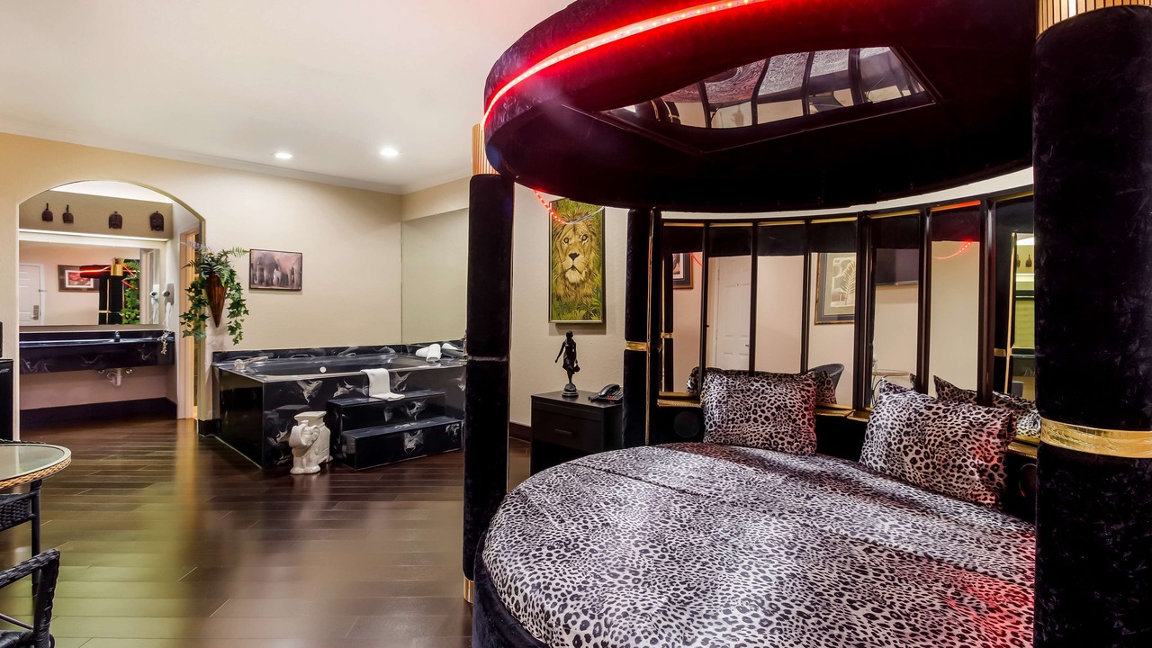 Photo of Bedroom in Greater Greenspoint