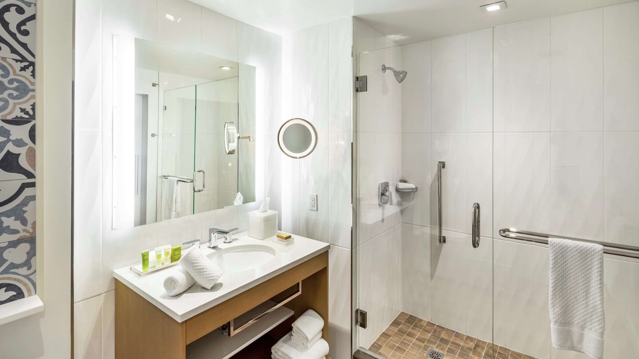 Photo of Bathroom in Ludlam