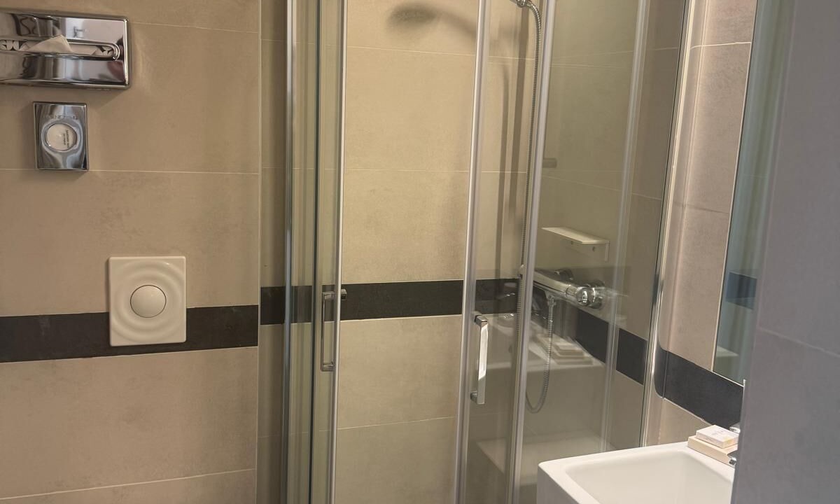 Photo of Bedroom in Puteaux