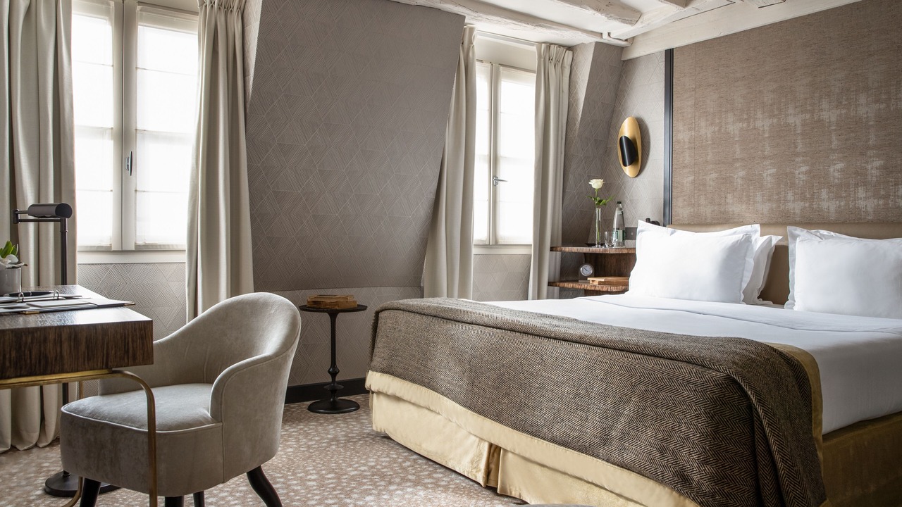 Photo of Bedroom in 6th Arrondissement