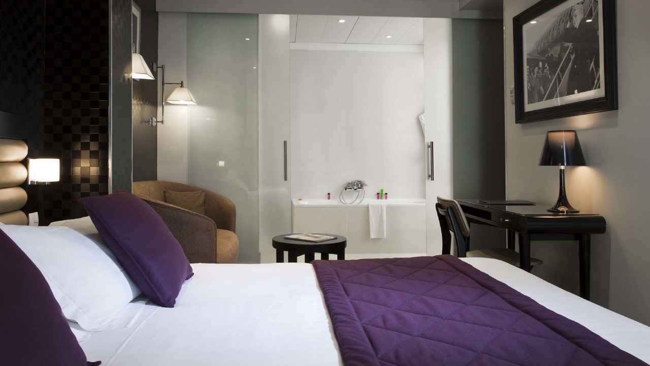 Photo of Bedroom in Vivienne