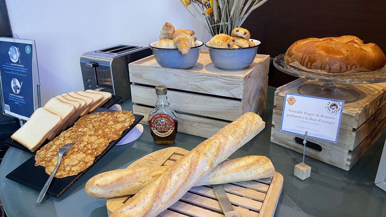 Photo of Others in Secteur 3