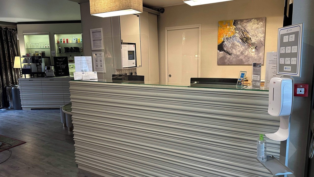 Photo of Others in Puteaux