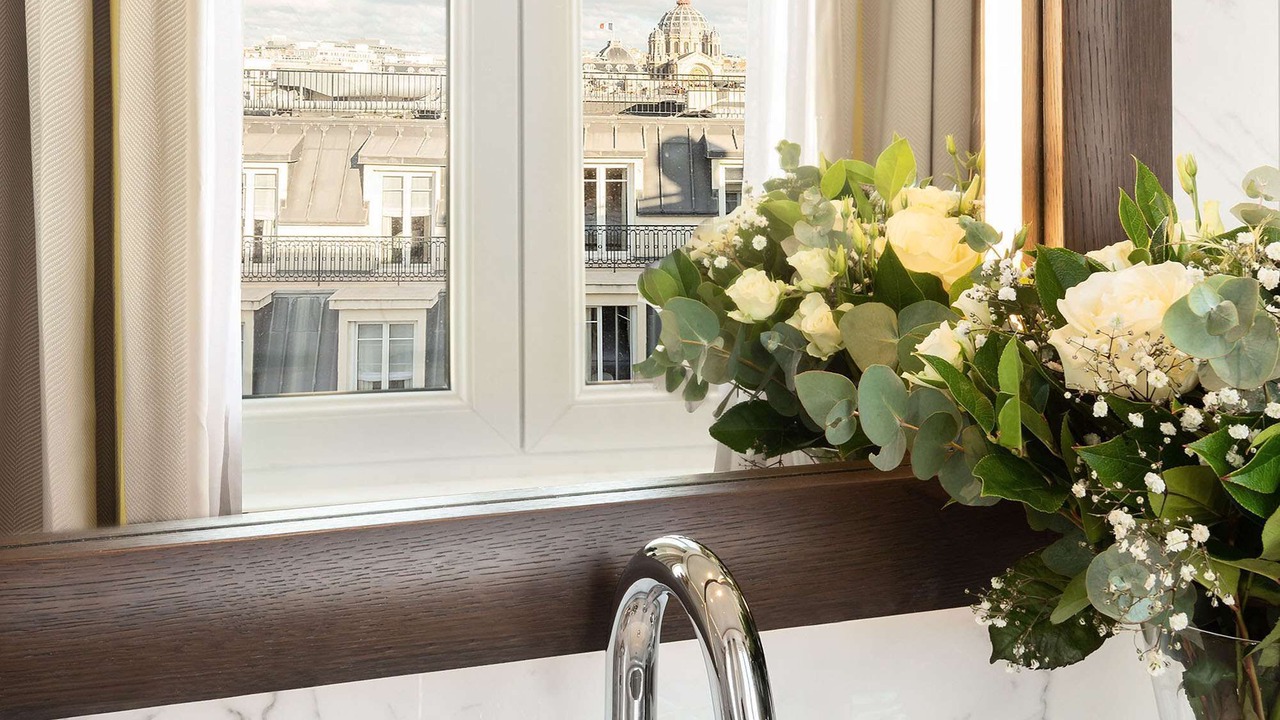 Photo of Others in Madeleine