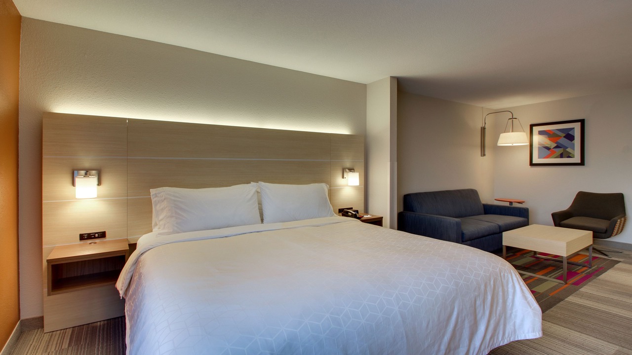 Photo of Bedroom in Cedar Rapids - Iowa City