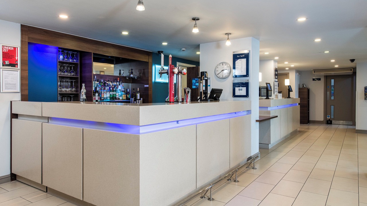 Photo of Others in Tillicoultry