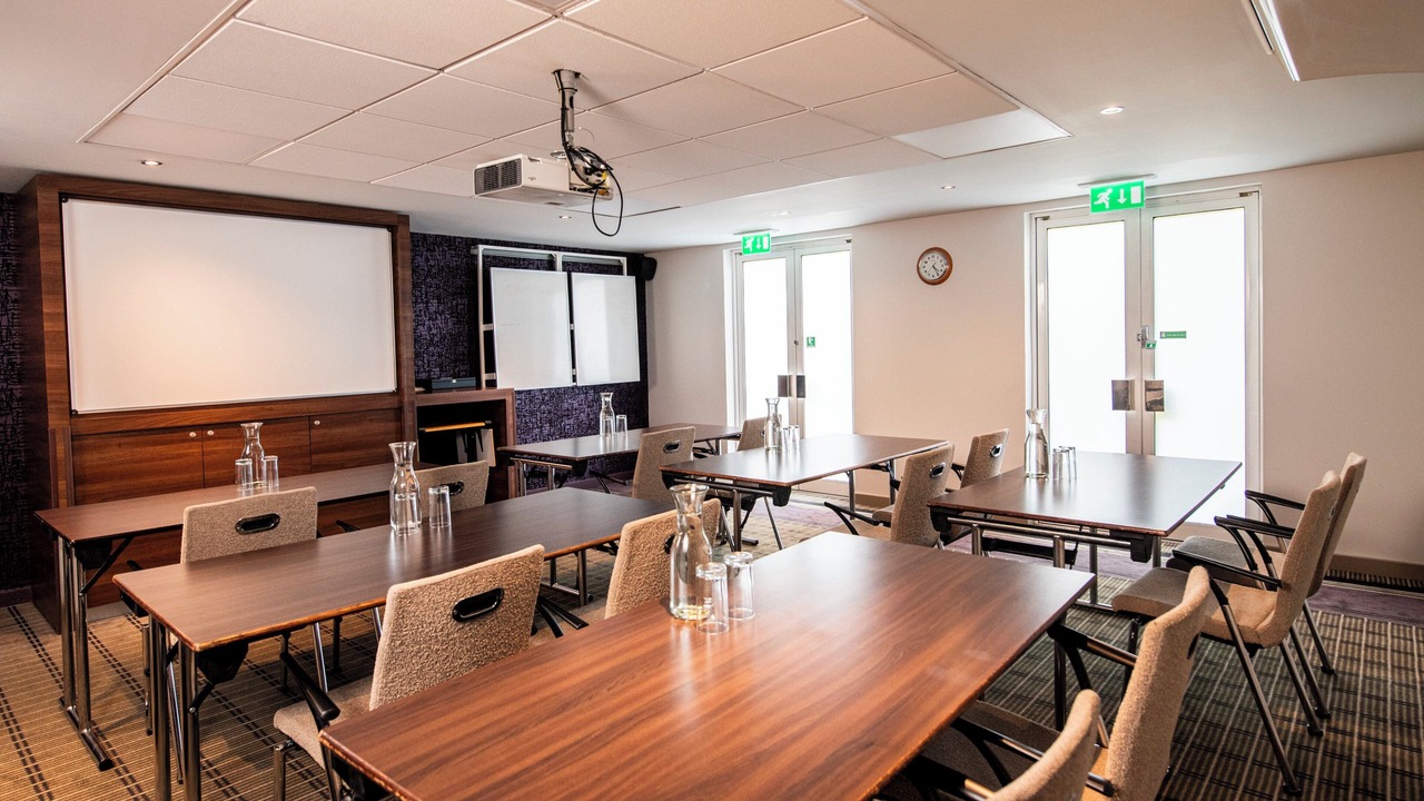 Photo of Others in Tillicoultry