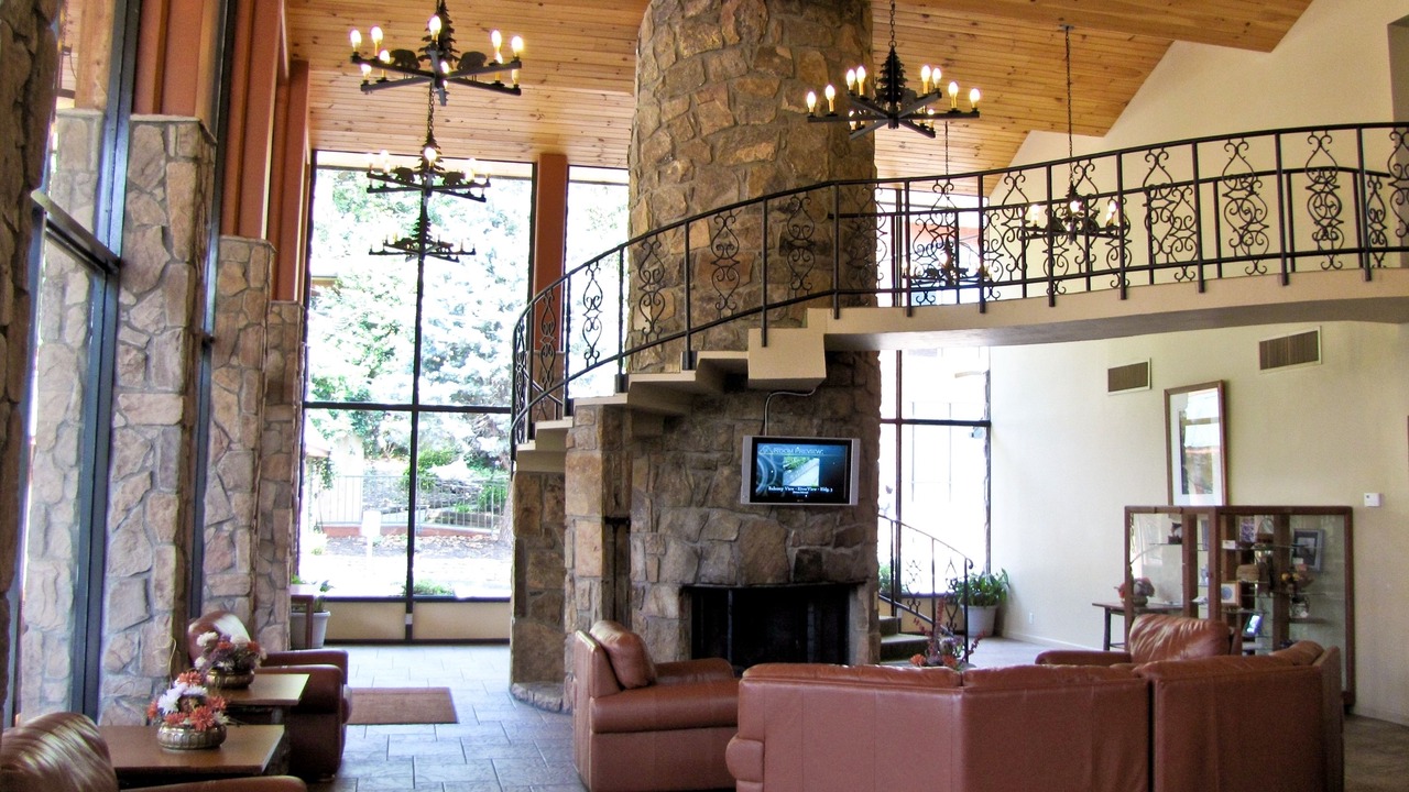 Photo of Livingroom in Gatlinburg