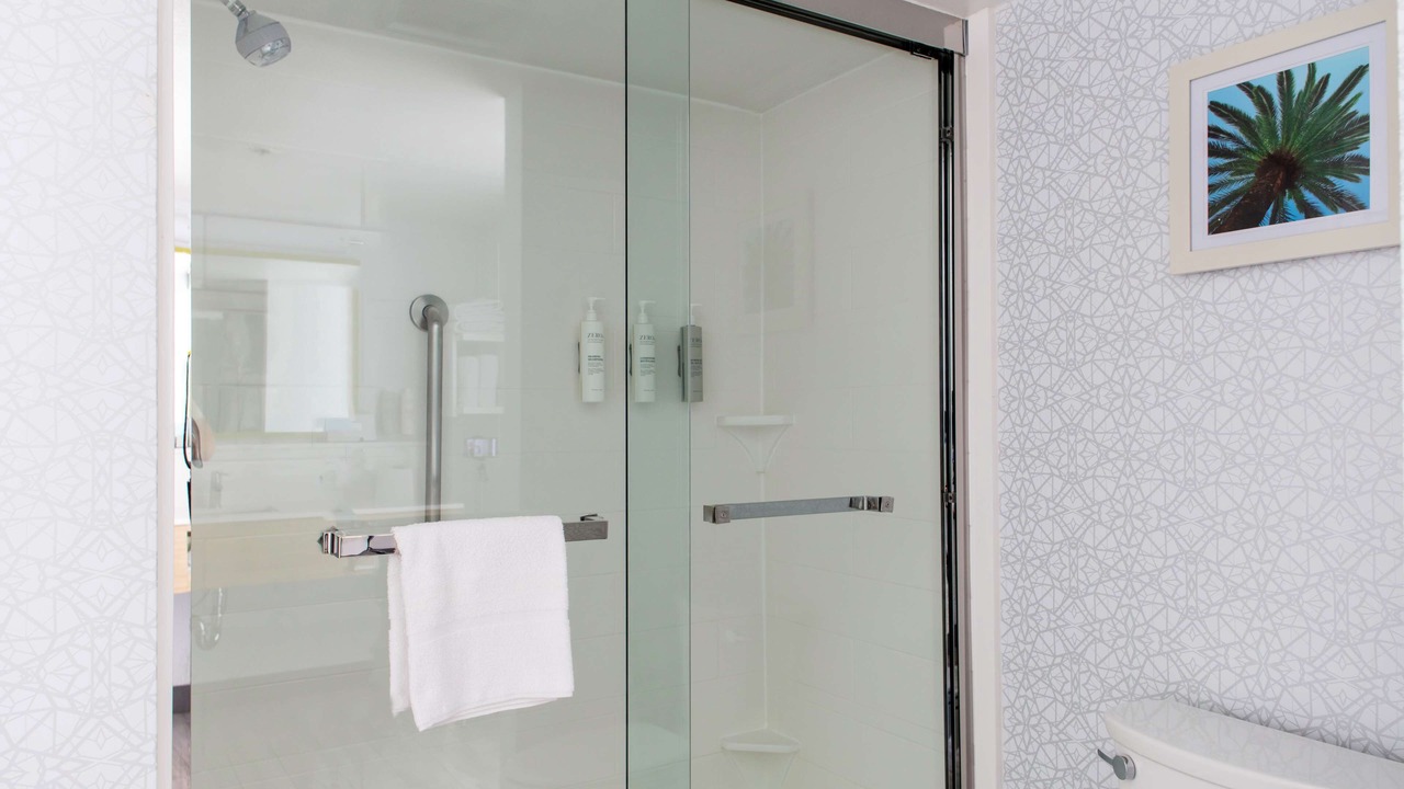Photo of Bathroom in Summerlin
