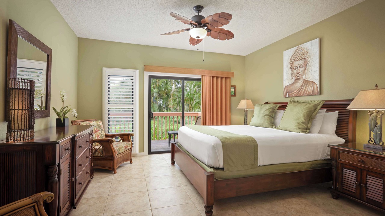 Photo of Bedroom in Poipu