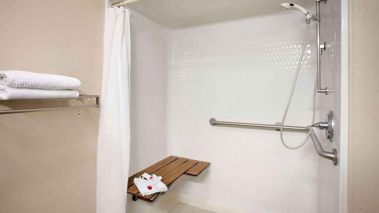 Photo of Bathroom in Dexter