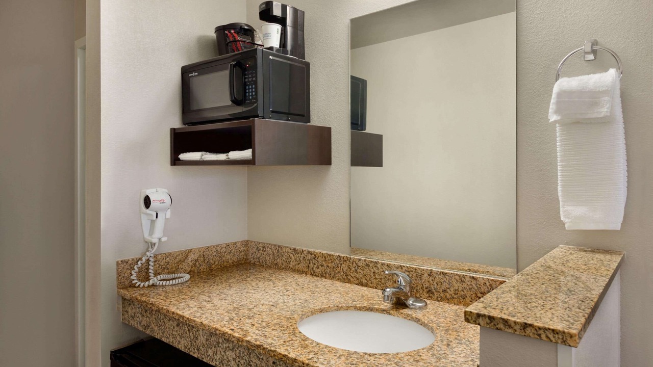 Photo of Bathroom in Dexter