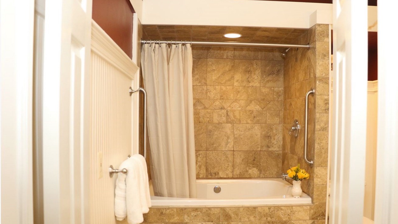 Photo of Bathroom in Absecon