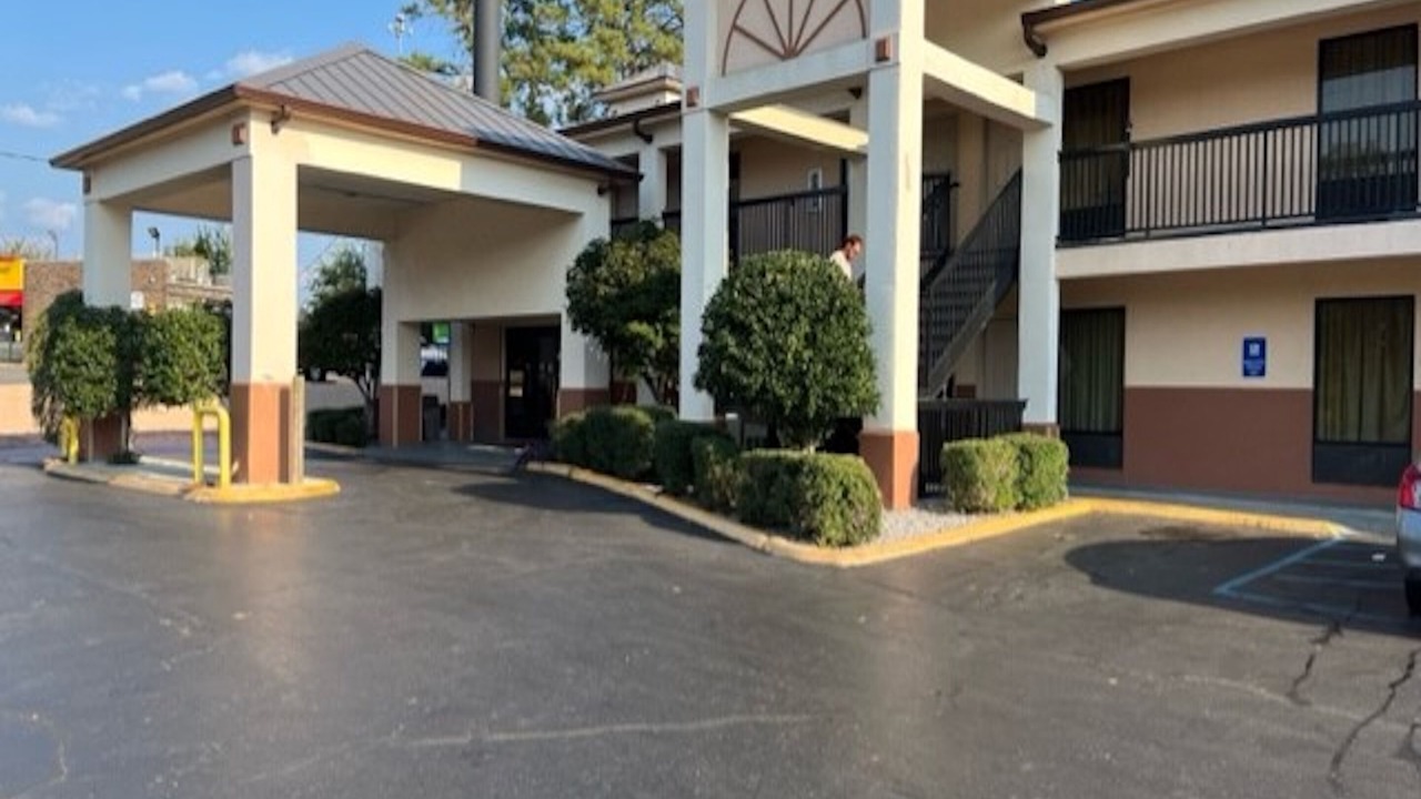 Photo of Outdoor in Laurel