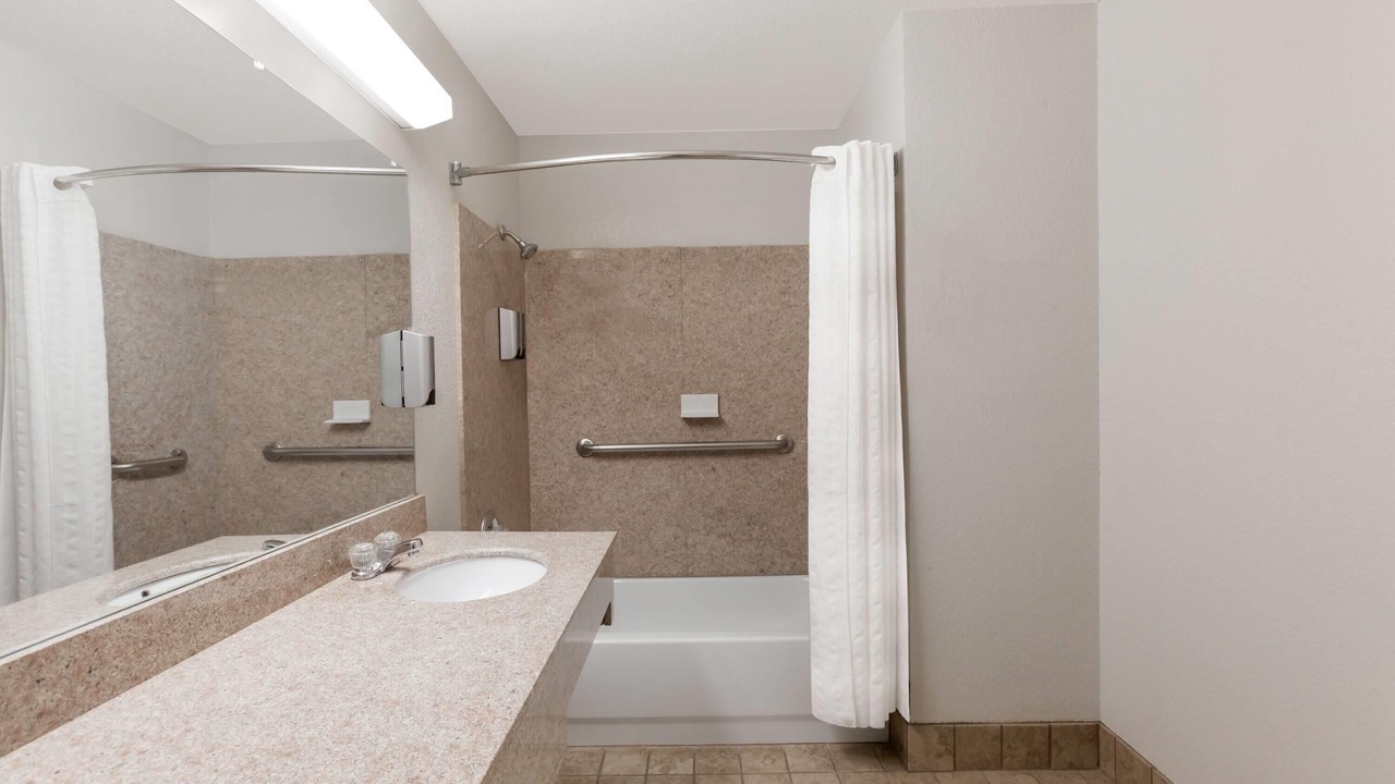 Photo of Bathroom in Cleburne