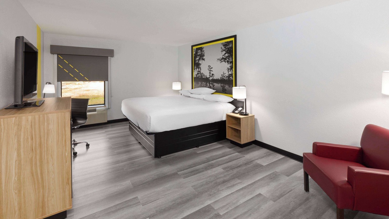 Photo of Bedroom in Alexandria
