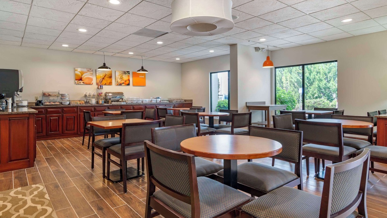 Photo of Others in Dahlonega