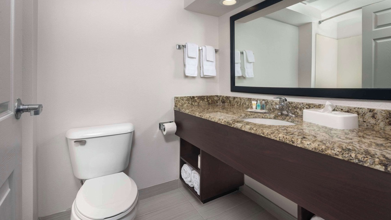 Photo of Bedroom in Dahlonega