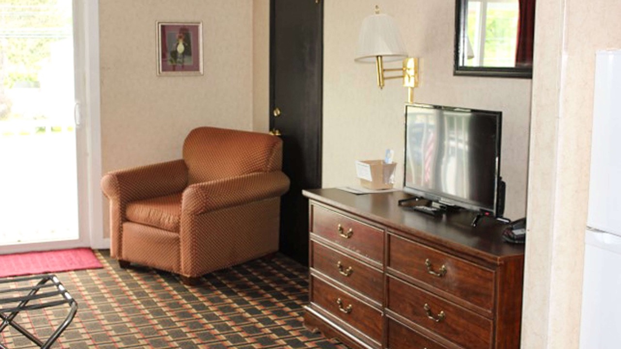Photo of Bedroom in Ellsworth